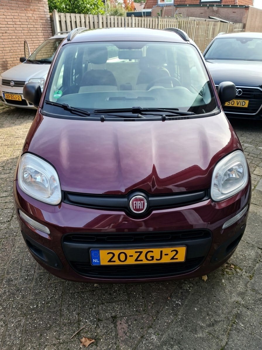 Paarse Fiat Panda 312 Twinair 85 2012 TURBO defect, Auto's, Voorwielaandrijving, Stof, 40 €/maand, Beige