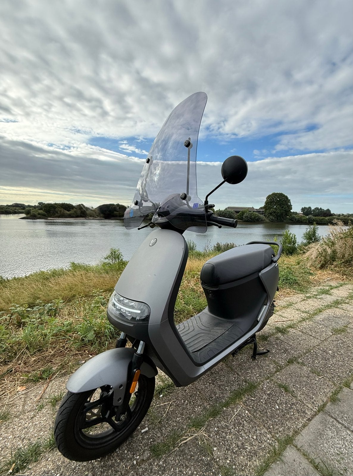 Segway E110S 45 km/u | 2022 | 3.421 km | 2 Helmen, Fietsen en Brommers, Ophalen, Zo goed als nieuw, Overige typen, Overige merken