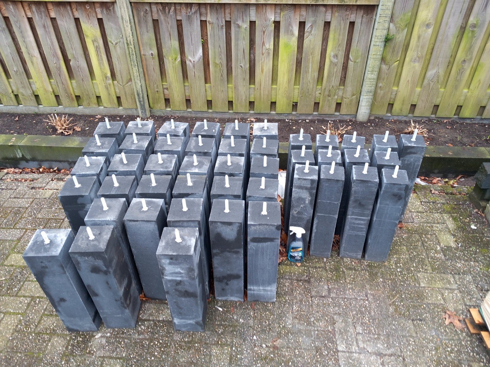 Betonpoeren poer 15x15 en 12x12 € 12,50 per stuk, Doe-het-zelf en Verbouw, Ophalen of Verzenden