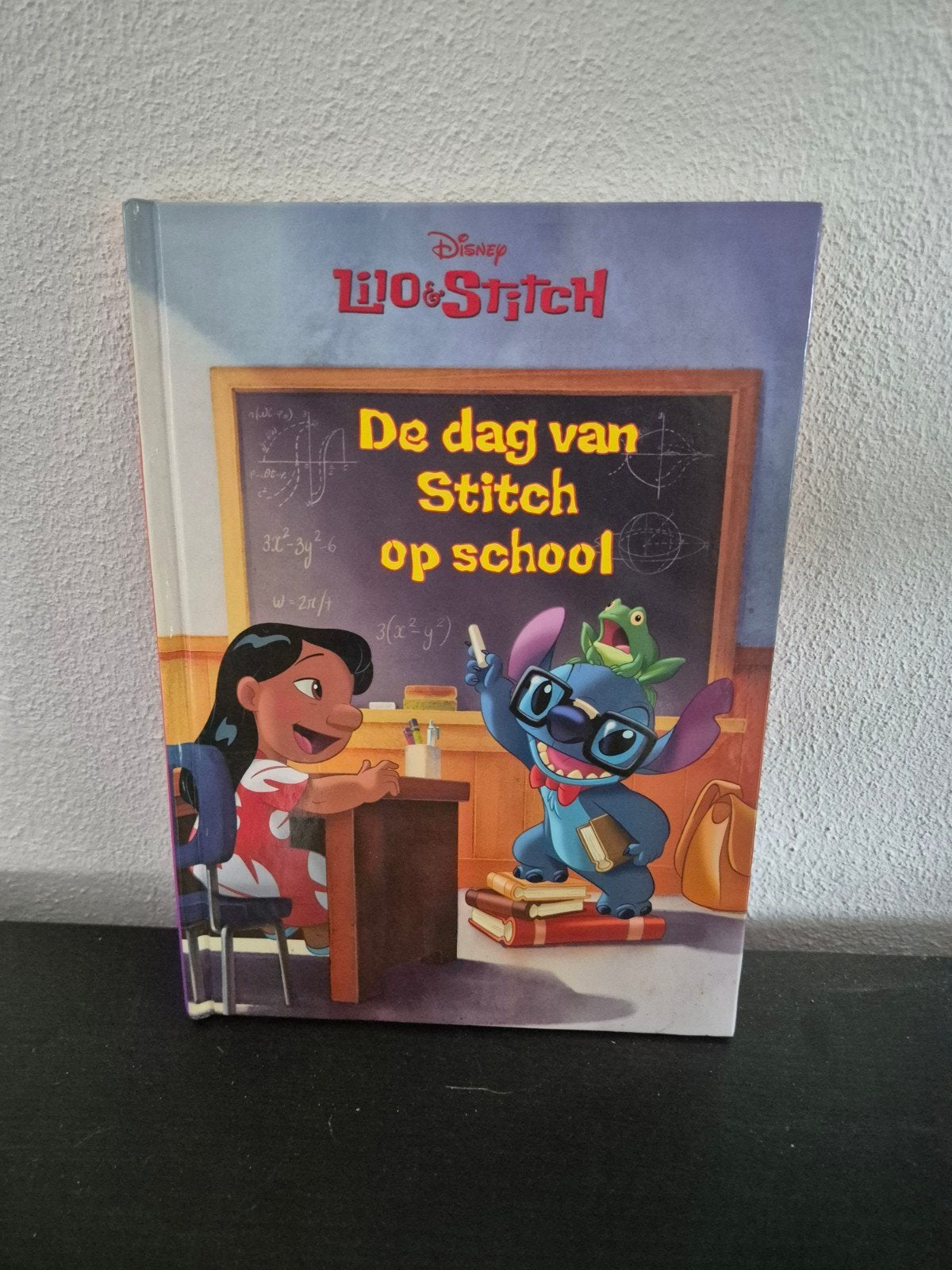 Disney Lilo & Stitch: De dag van Stitch op school, Boeken, Fictie algemeen, Jongen of Meisje, Ophalen of Verzenden, Zo goed als nieuw