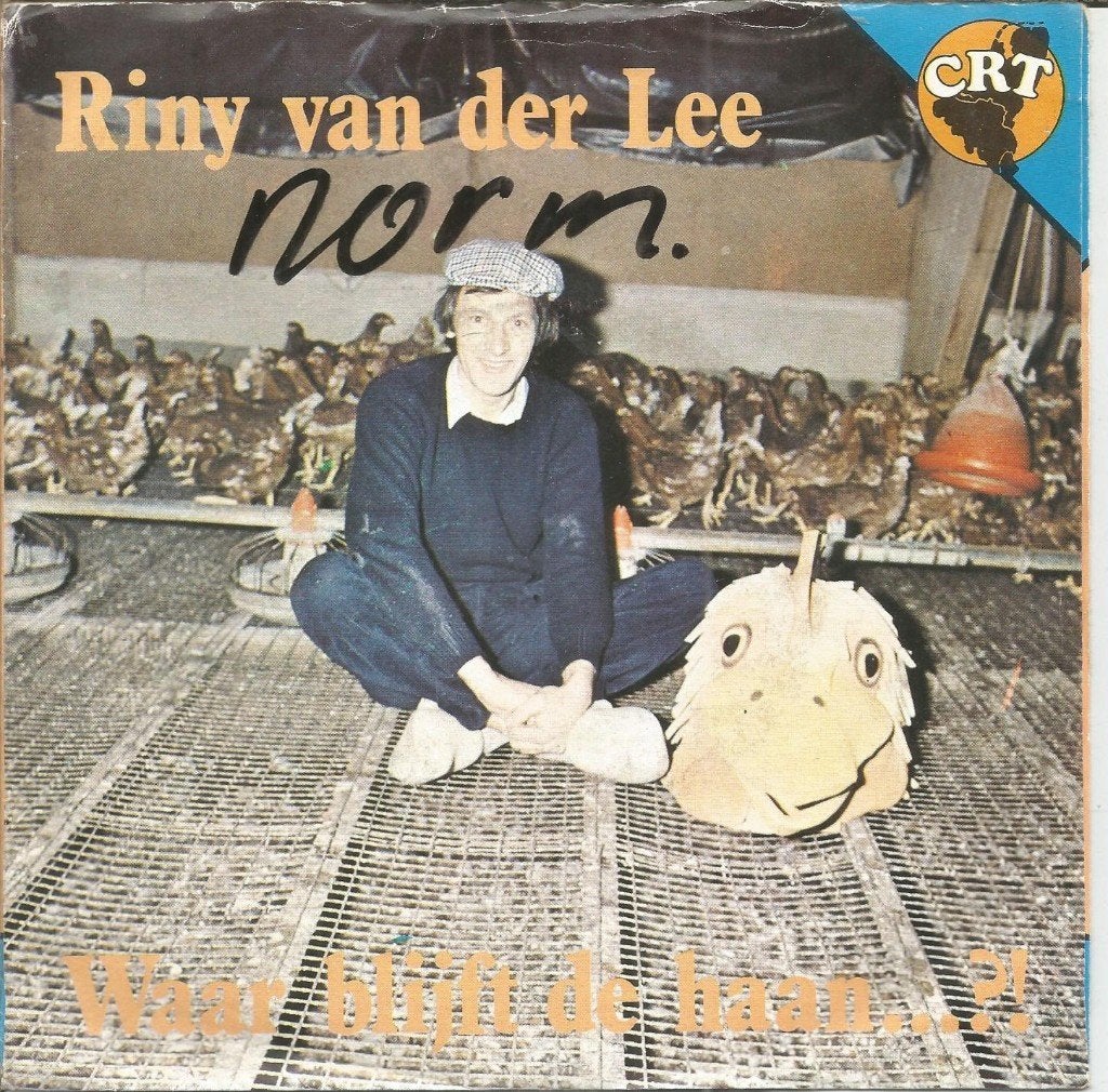 Riny van der Lee – Waar Blijft De Haan...?! (1984), Fotohoes, 7 inch, Ophalen of Verzenden, Levenslied of Smartlap