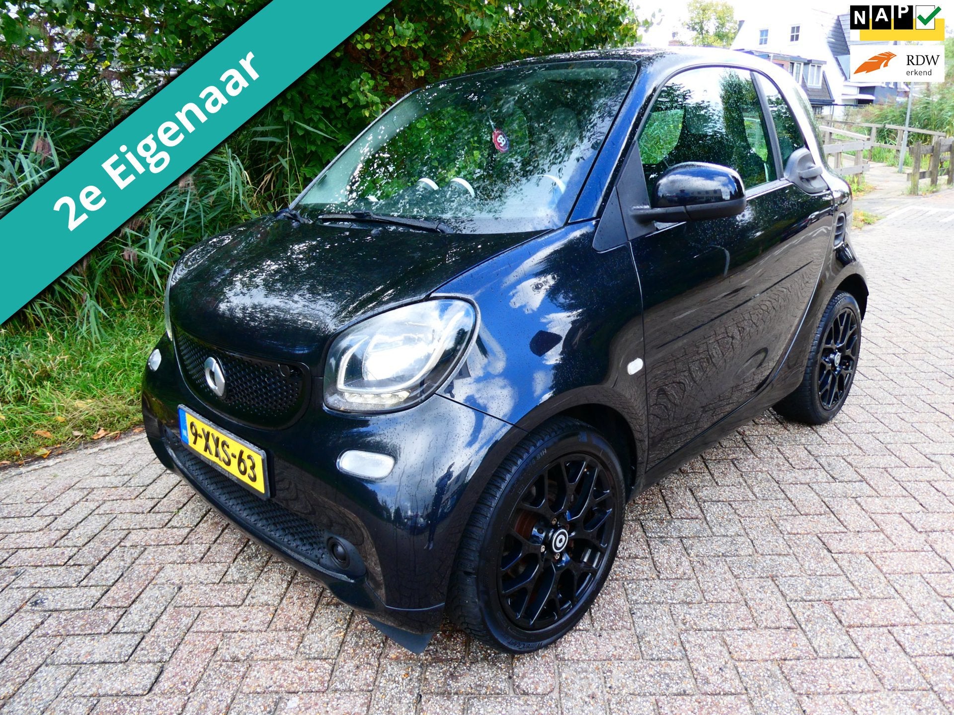 Smart Fortwo 1.0 Passion 2e eig. Clima Cruise Panorama 112.0, Auto's, Automatische klimaatregeling, Gebruikt, Euro 6, Zwart