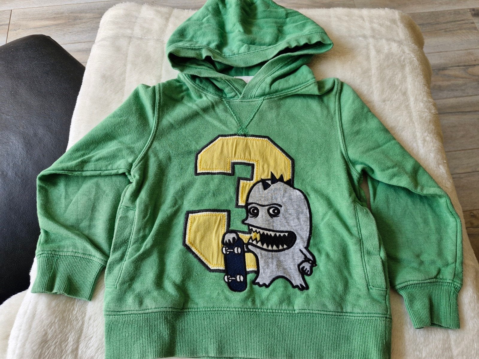 Groene monster trui maat 98-104, Gebruikt, Trui of Vest, H&M, Onbekend