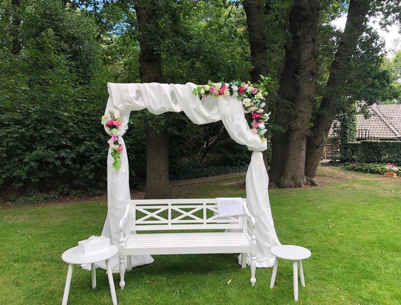 Backdrop - Huwelijksboog, Ophalen, Zo goed als nieuw, Versiering, Geboorte of Huwelijk
