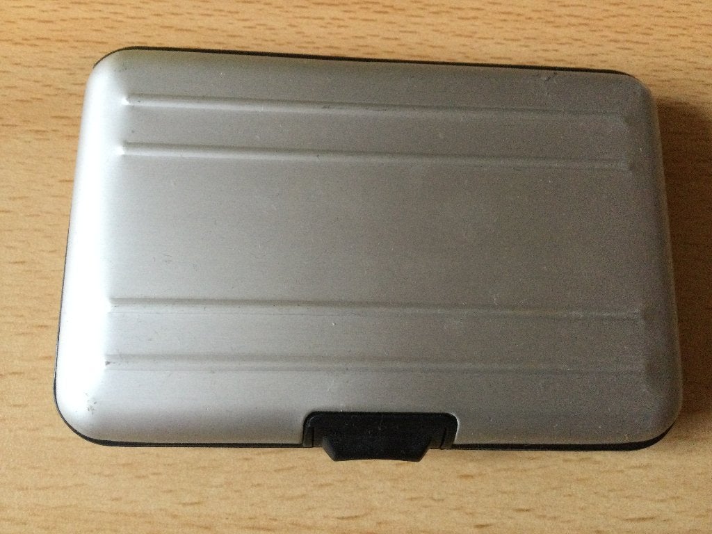 Portemonnee bankkaart/betaalpasje beschermer, Sieraden, Tassen en Uiterlijk, Ophalen of Verzenden, Zo goed als nieuw