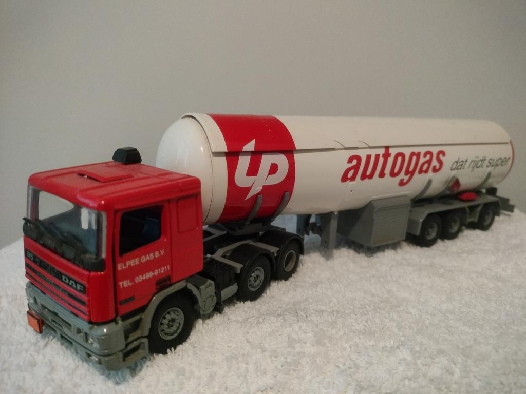 Tekno DAF LP Gas Tanker DAG 95, Hobby en Vrije tijd, Ophalen of Verzenden, Gebruikt, Bus of Vrachtwagen, Tekno