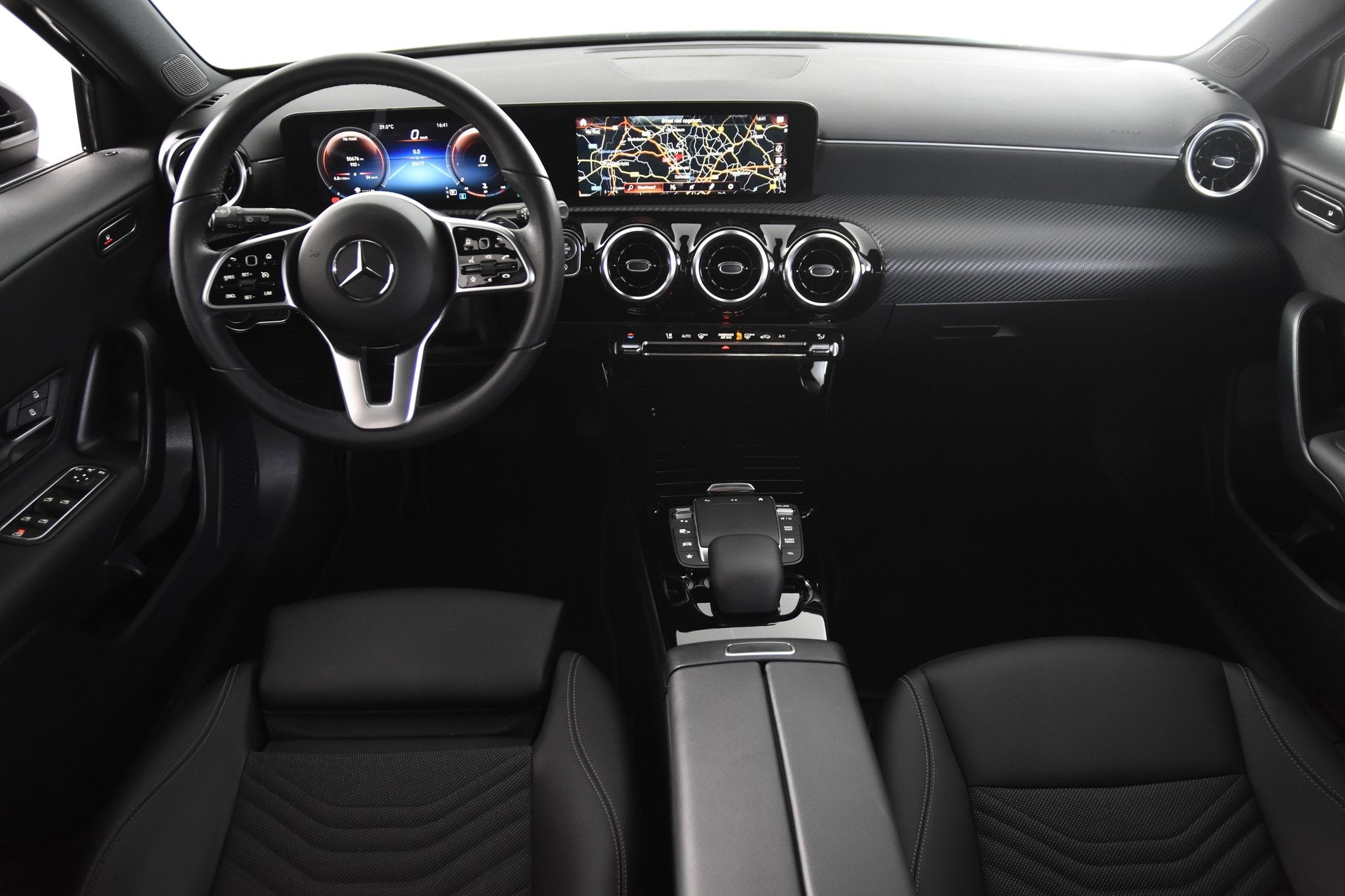 Mercedes-Benz A-Klasse 180 *1ste Eigenaar*Leer*Stoelverwarmi, Auto's, Dealer onderhouden, Gebruikt, 4 cilinders, Automatische klimaatregeling