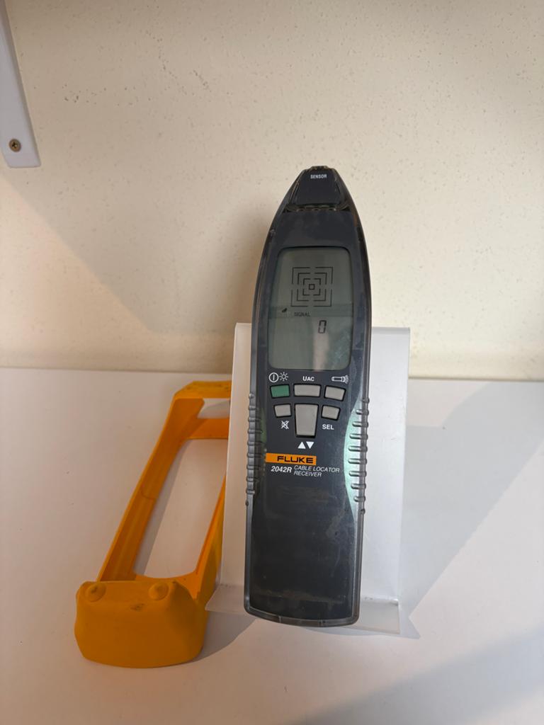 Fluke 2042R Kabelzoeker Ontvanger - Gebruikt, Doe-het-zelf en Verbouw, Meetapparatuur, Ophalen of Verzenden, Zo goed als nieuw