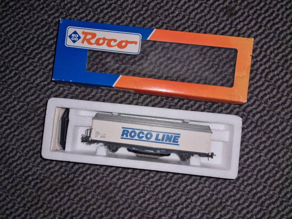 Roco 46400 Roco-Clean H0 Reinigingswagon, Gelijkstroom of Wisselstroom, Wagon, Ophalen of Verzenden, Zo goed als nieuw
