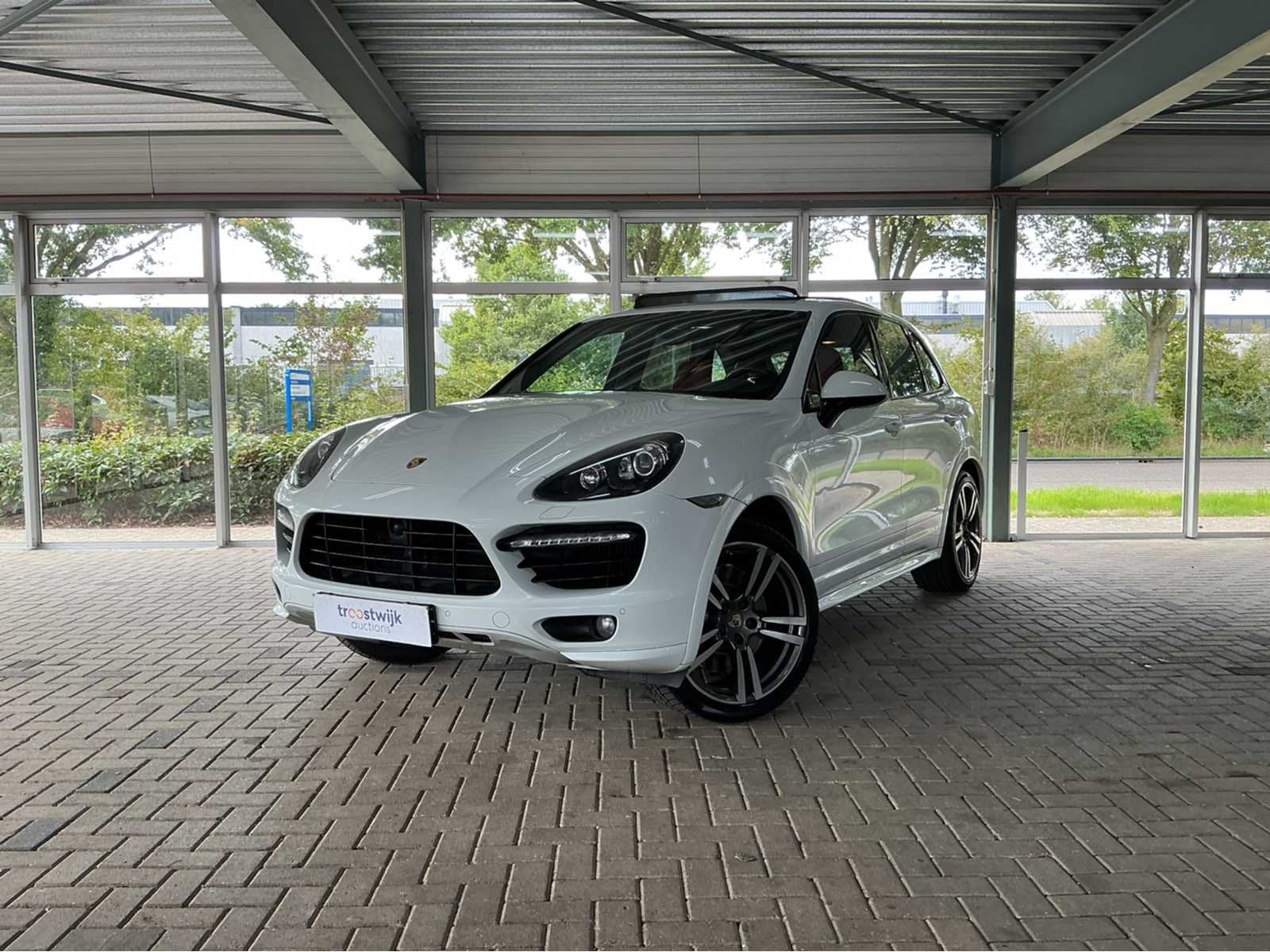 Porsche Cayenne Turbo S | 4.8 V8 Biturbo 550 pk | 2014 | PDC, Auto's, Automaat, Cayenne, Gebruikt, Bedrijf