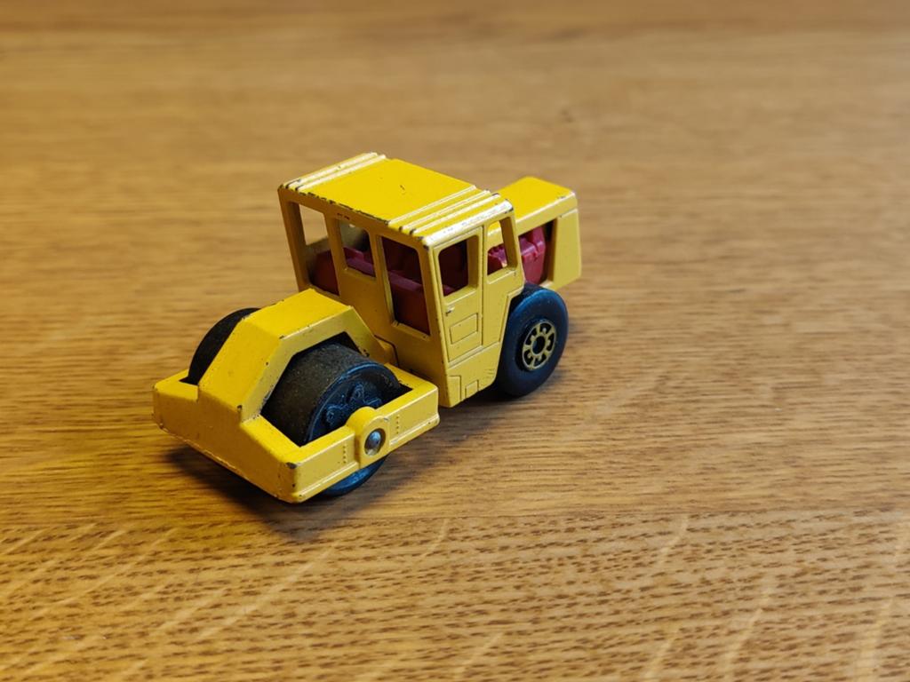 Bomag Road Roller GEEL Matchbox, Hobby en Vrije tijd, Modelauto's | Overige schalen, Ophalen of Verzenden, Zo goed als nieuw, Auto