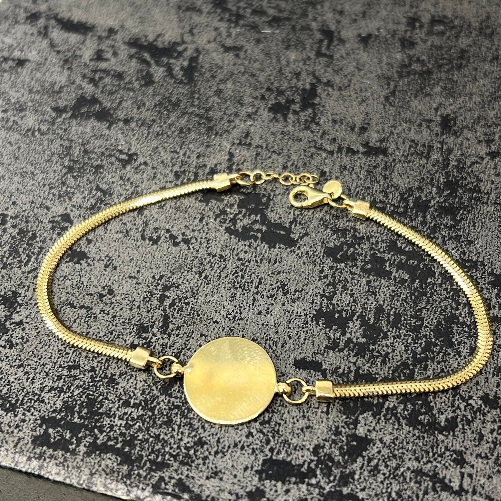 14k gouden armband met munt, Ophalen of Verzenden, Nieuw, Goud, Goud