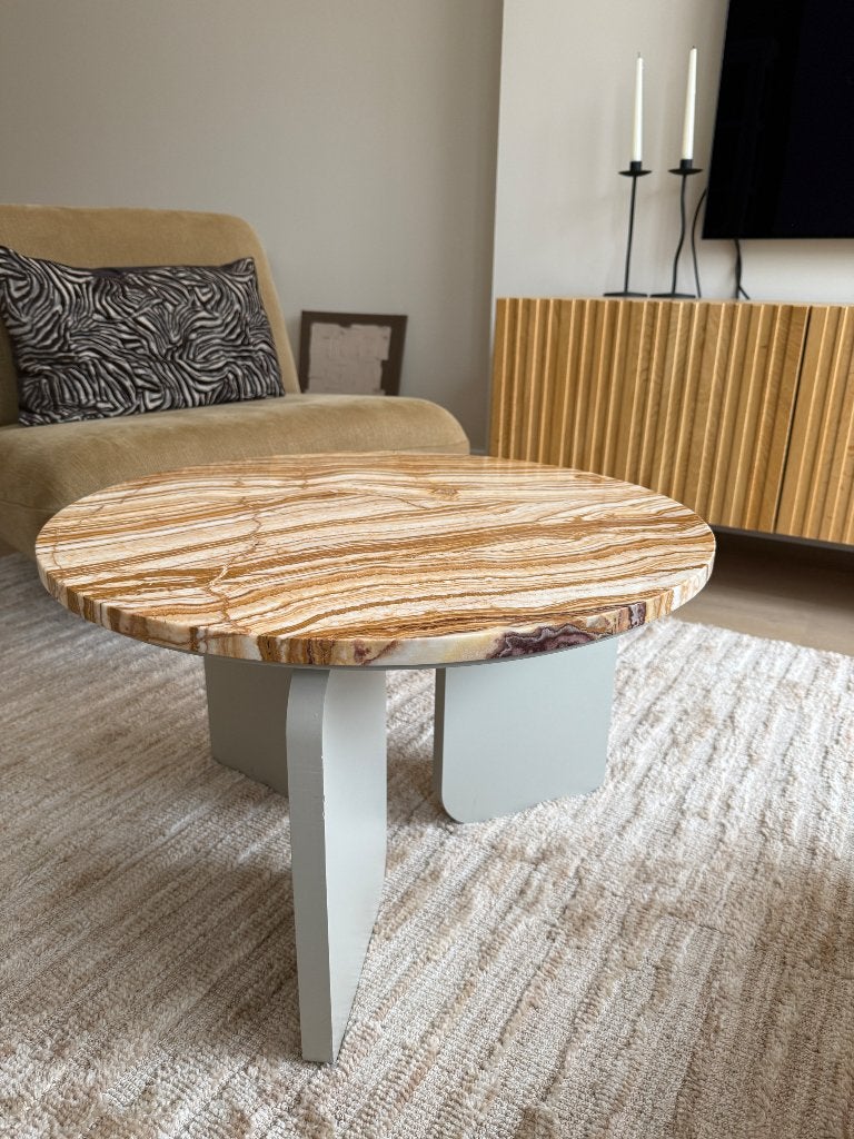 Ronde salontafel marmer met beige houten onderstel, 50 tot 100 cm, Rond, Zo goed als nieuw, 5 – 50