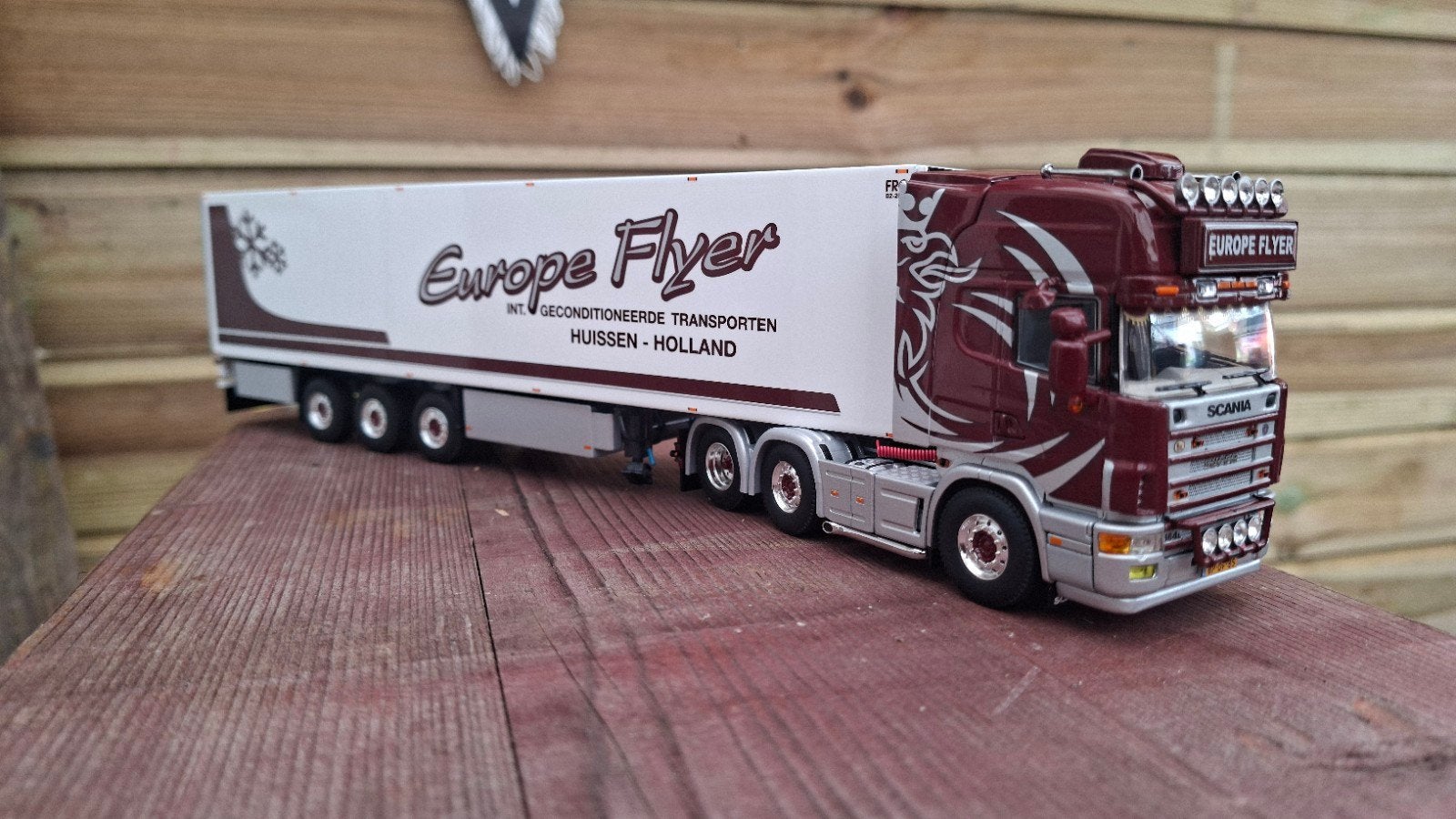WSI Scania Europe Flyer modeltruck, Ophalen of Verzenden, Nieuw, Bus of Vrachtwagen, Wsi