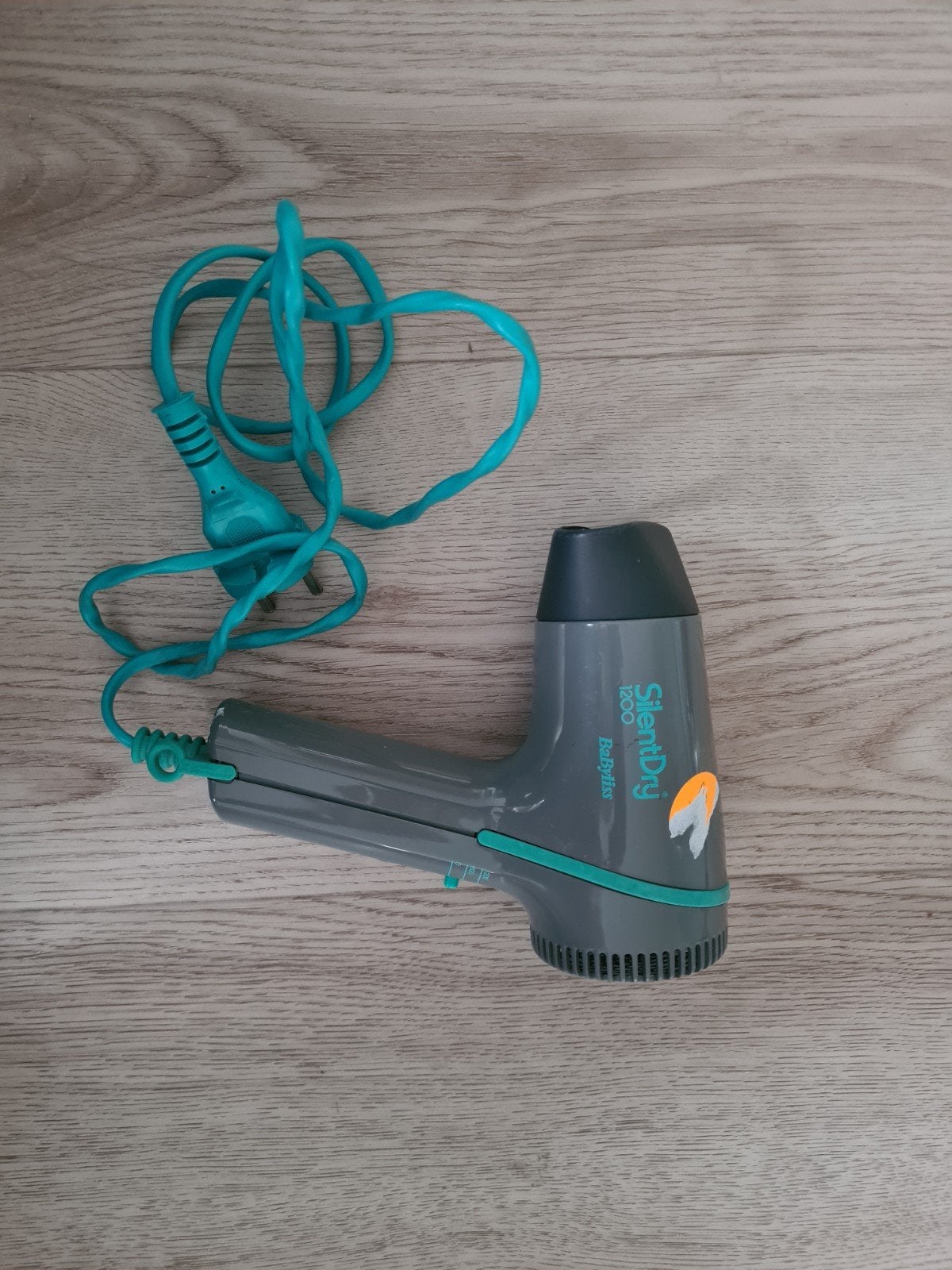 Föhn Silent Dry 1200 babyliss, Ophalen of Verzenden