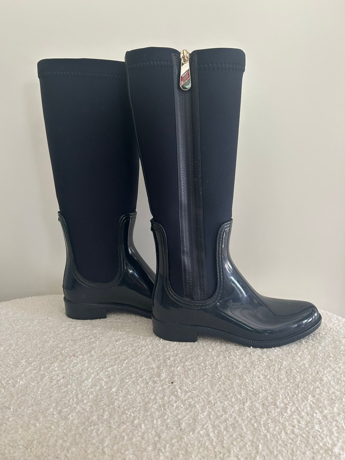 Tommy Hilfiger regen laarzen maat 37 (heel goed), Kleding | Dames, Schoenen, Verzenden, Zwart, Regenlaarzen, Zo goed als nieuw