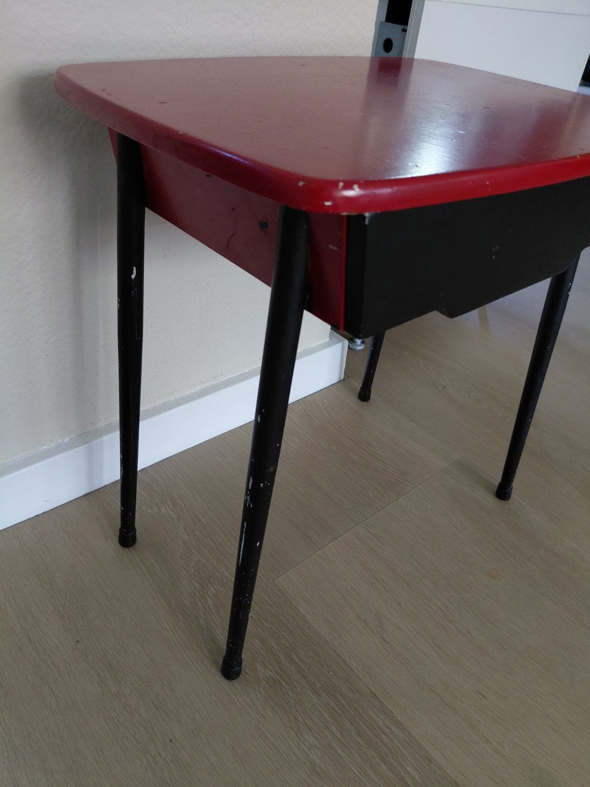 Nachtkastje tafeltje retro vintage, Huis en Inrichting, Tafels | Sidetables, Ophalen, 25 tot 50 cm, Rechthoekig, Minder dan 50 cm