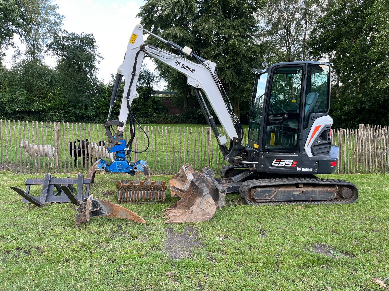 Bobcat e35z full option set slechts 900uur 7 Aanbouwdelen, Ophalen of Verzenden, Wiellader of Shovel