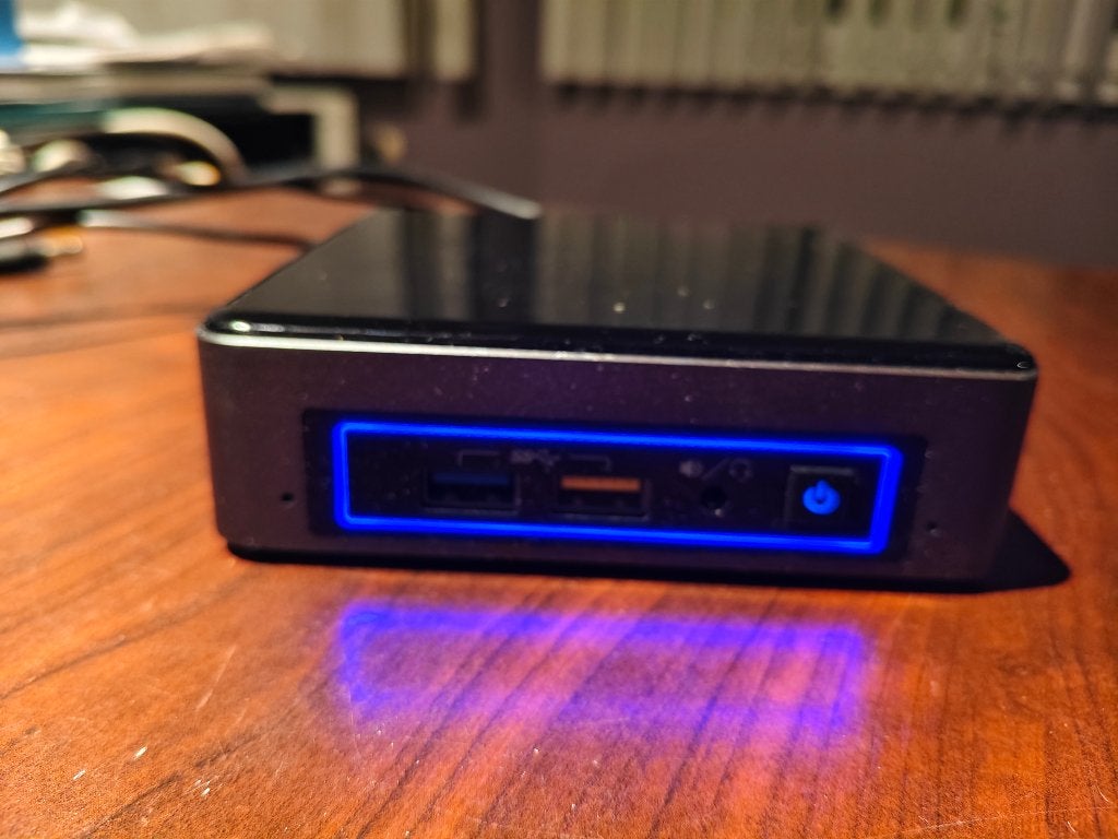 mini PC Intel NUC7 i5-7260U · 8GB RAM · 256GB NVMe(nieuw), 256 GB, 2 tot 3 Ghz, 8 GB, Ophalen of Verzenden