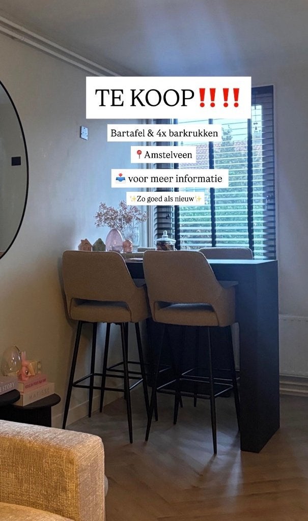 Luxe bartafel met barkrukken, Ophalen, 60 tot 90 cm, Zo goed als nieuw, 4 krukken