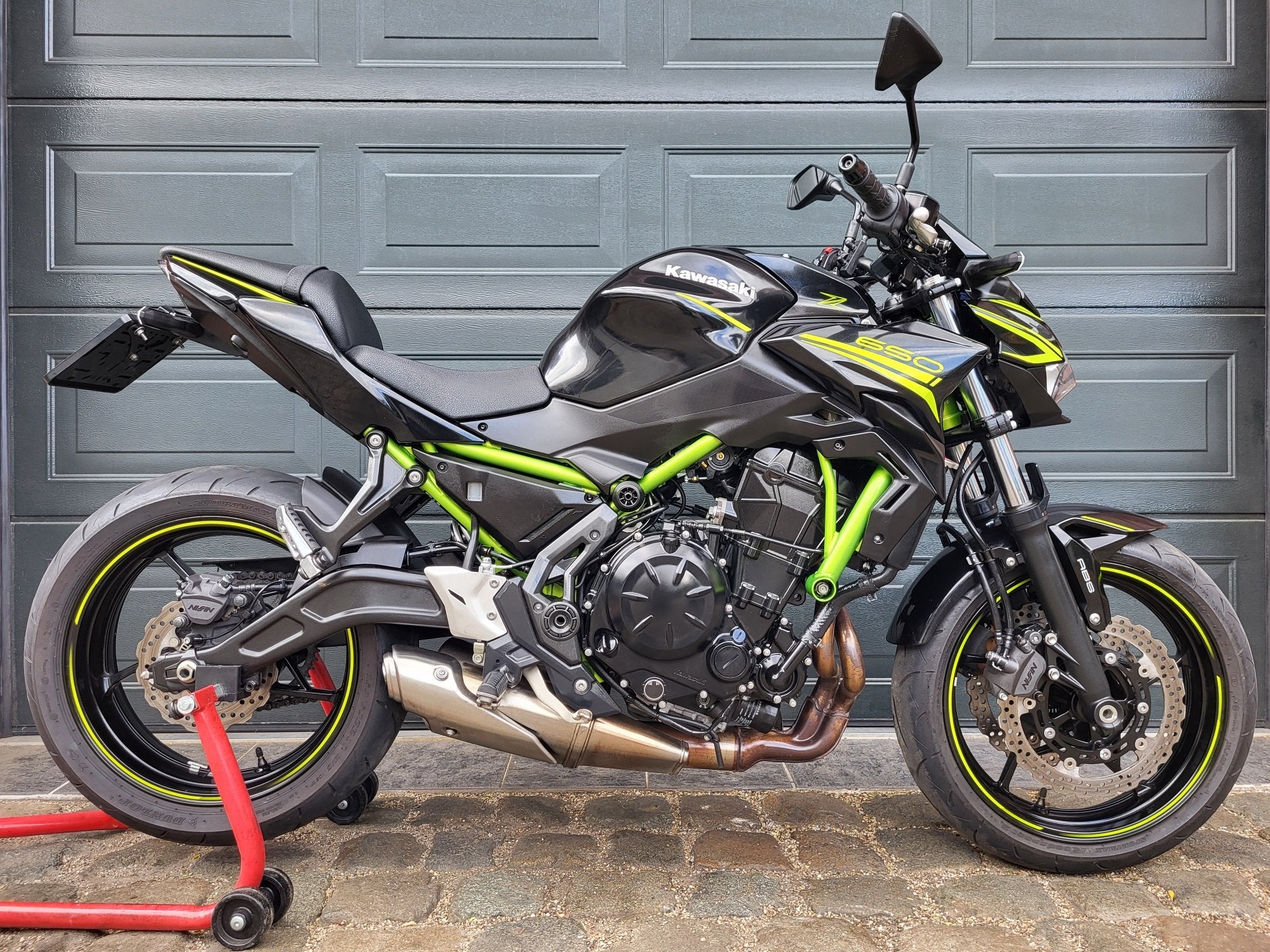 Kawasaki Z650 35kw TFT A2 Z 650 Zeer Mooi (bj 2020), Motoren, 649 cc, Bedrijf, ABS, 12 t/m 35 kW