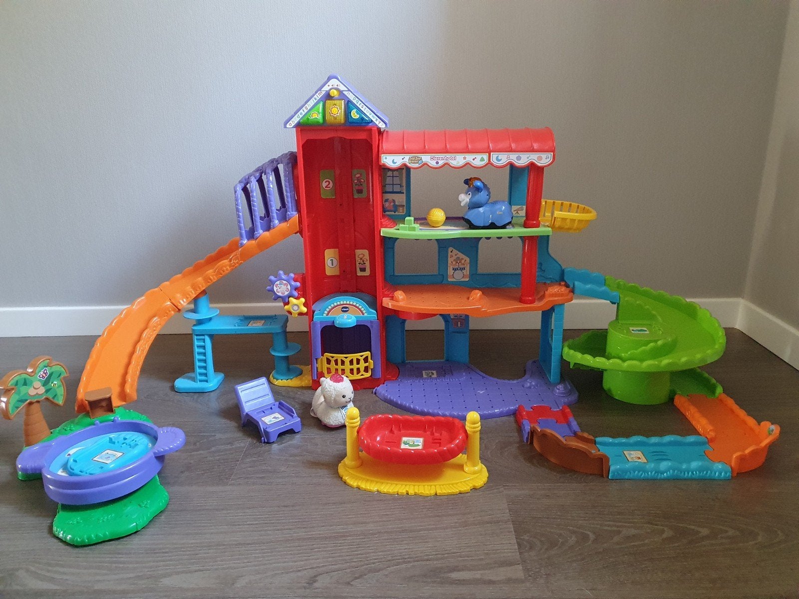 VTech Zoef Zoef Dierenhotel met interactieve diertjes, Ophalen, Zo goed als nieuw, Overige typen, Met licht