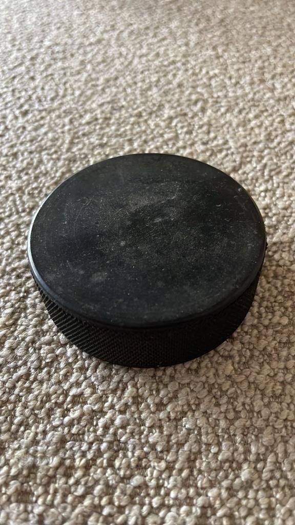 IJshockey puck, Sport en Fitness, IJshockey, Ophalen of Verzenden, Nieuw, Puck