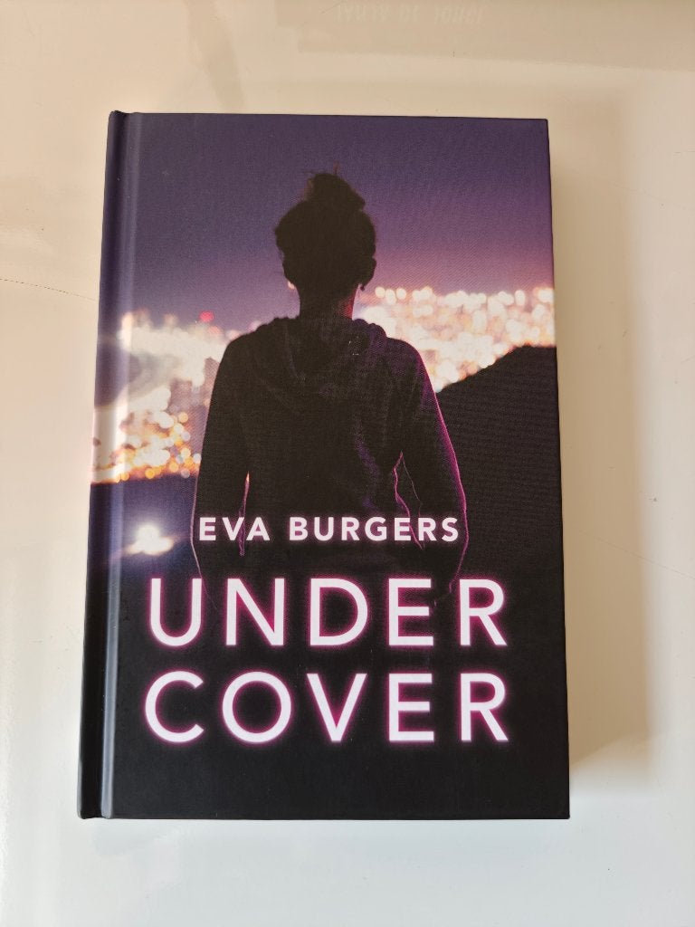 Undercover, Ophalen of Verzenden, Zo goed als nieuw