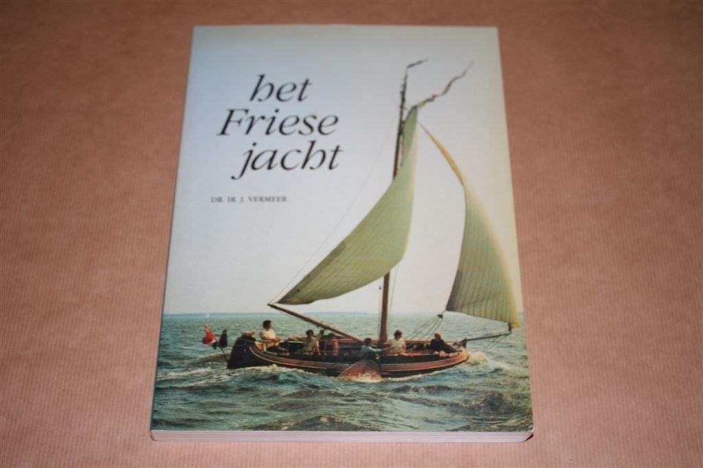 Boek - Het Friese jacht, Ophalen of Verzenden, Zo goed als nieuw, Overige onderwerpen