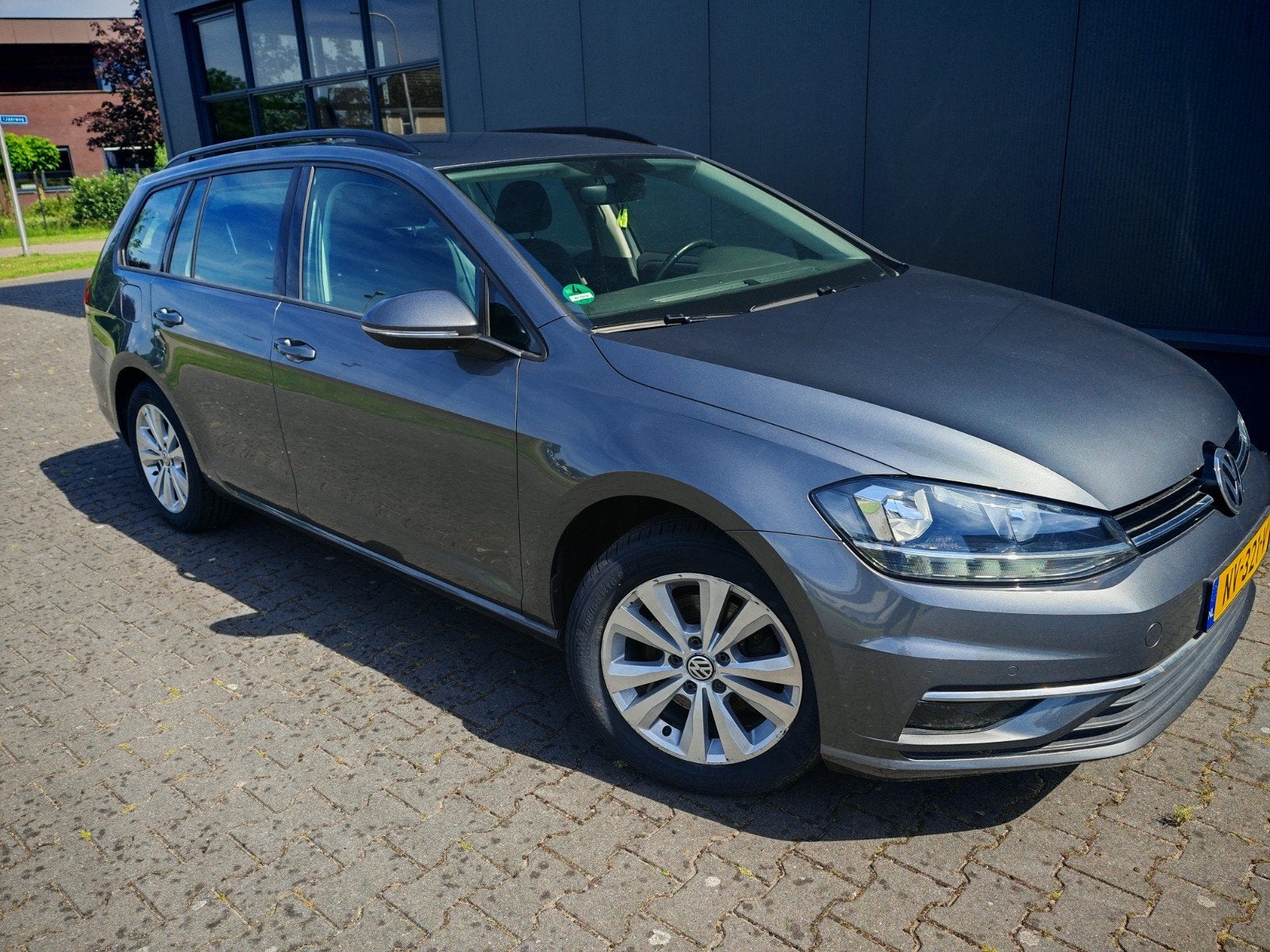 Volkswagen Golf Variant 1.0 TSI 110pk 2017 Grijs, Auto's, Voorwielaandrijving, 1195 kg, Origineel Nederlands, Handgeschakeld