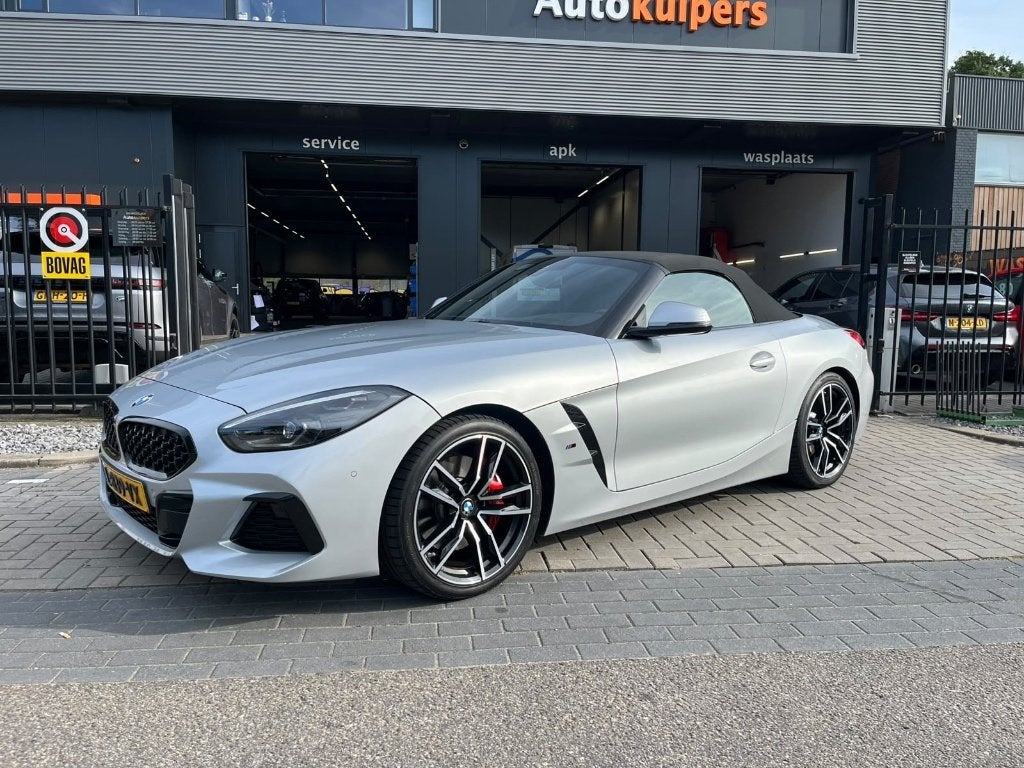 Foto 3 van BMW Z4 Sdrive20i 197pk Aut 2021 M Sport Grijs FULL OPTIONS