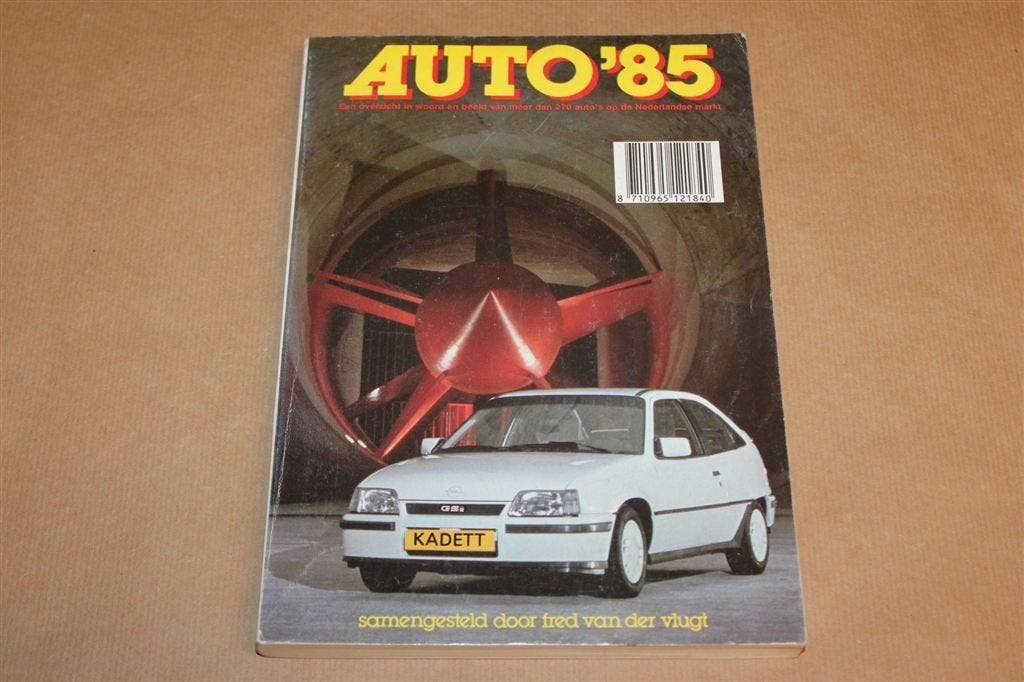 Auto 85 — Meer dan 270 Autos op de Nederlandse Markt, Ophalen of Verzenden, Gelezen, Algemeen