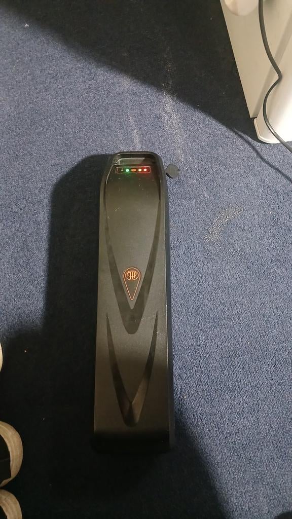 E-bike accu met laadindicator, Ophalen of Verzenden, Gebruikt