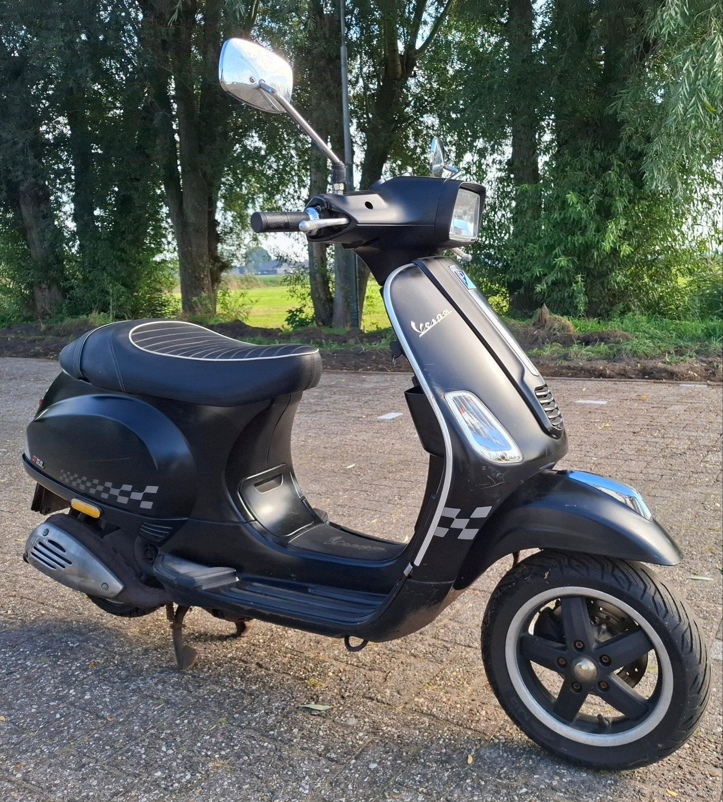 Vespa S50 Scooter Mat Zwart, 4 takt, Geel kenteken✅️, Fietsen en Brommers, Ophalen, Gebruikt, Maximaal 45 km/u, Vespa S
