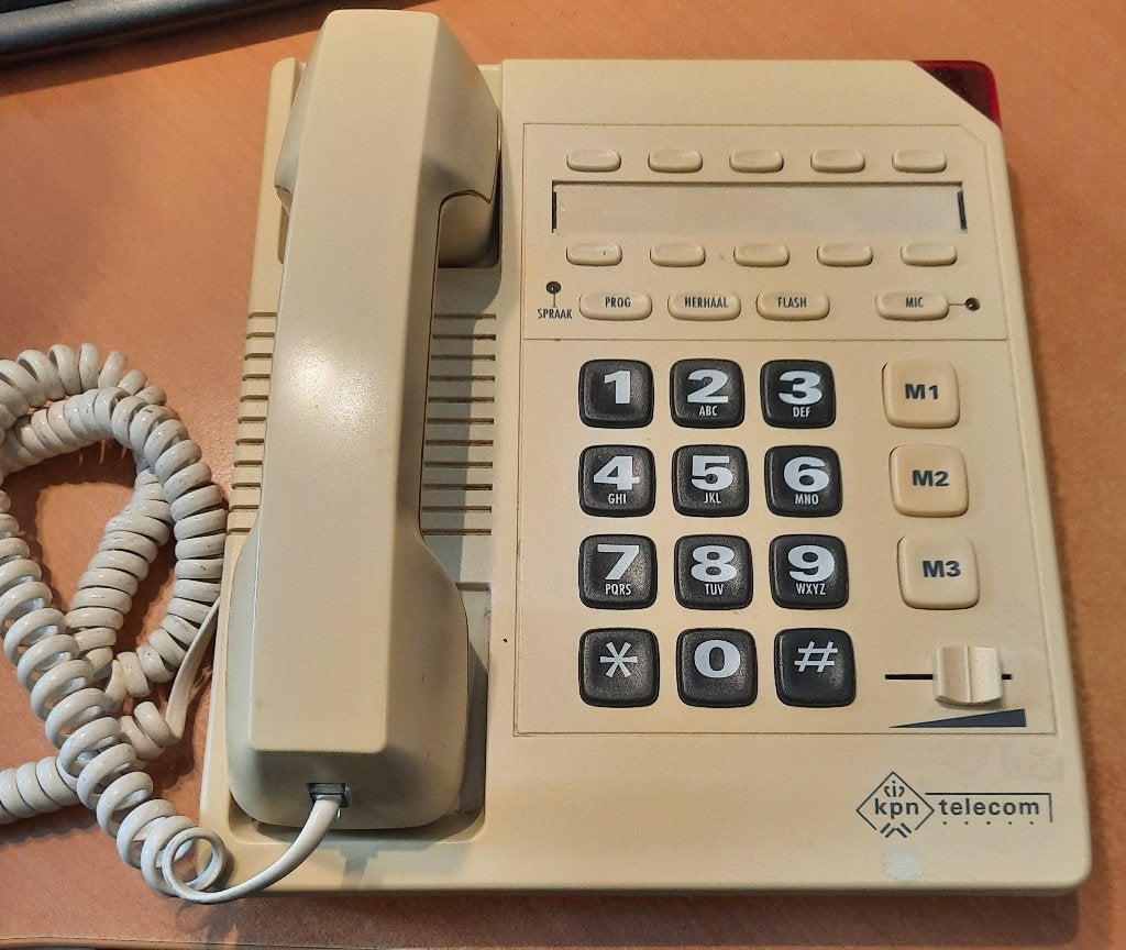 NS145 KPN Telecom telefoon toestel Biarritz  onbeschadigd, Telecommunicatie, Vaste telefoons | Niet Draadloos, Ophalen of Verzenden