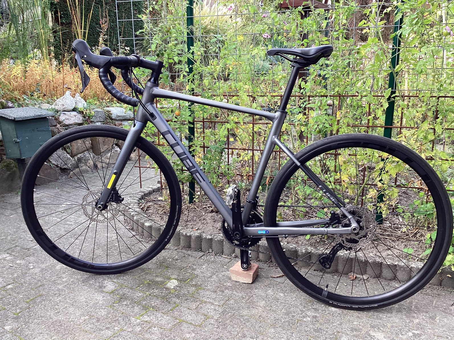 CUBE GRAVELBIKE grijs. Maat M., Zo goed als nieuw, 15 tot 20 versnellingen, Schijfrem, Ophalen