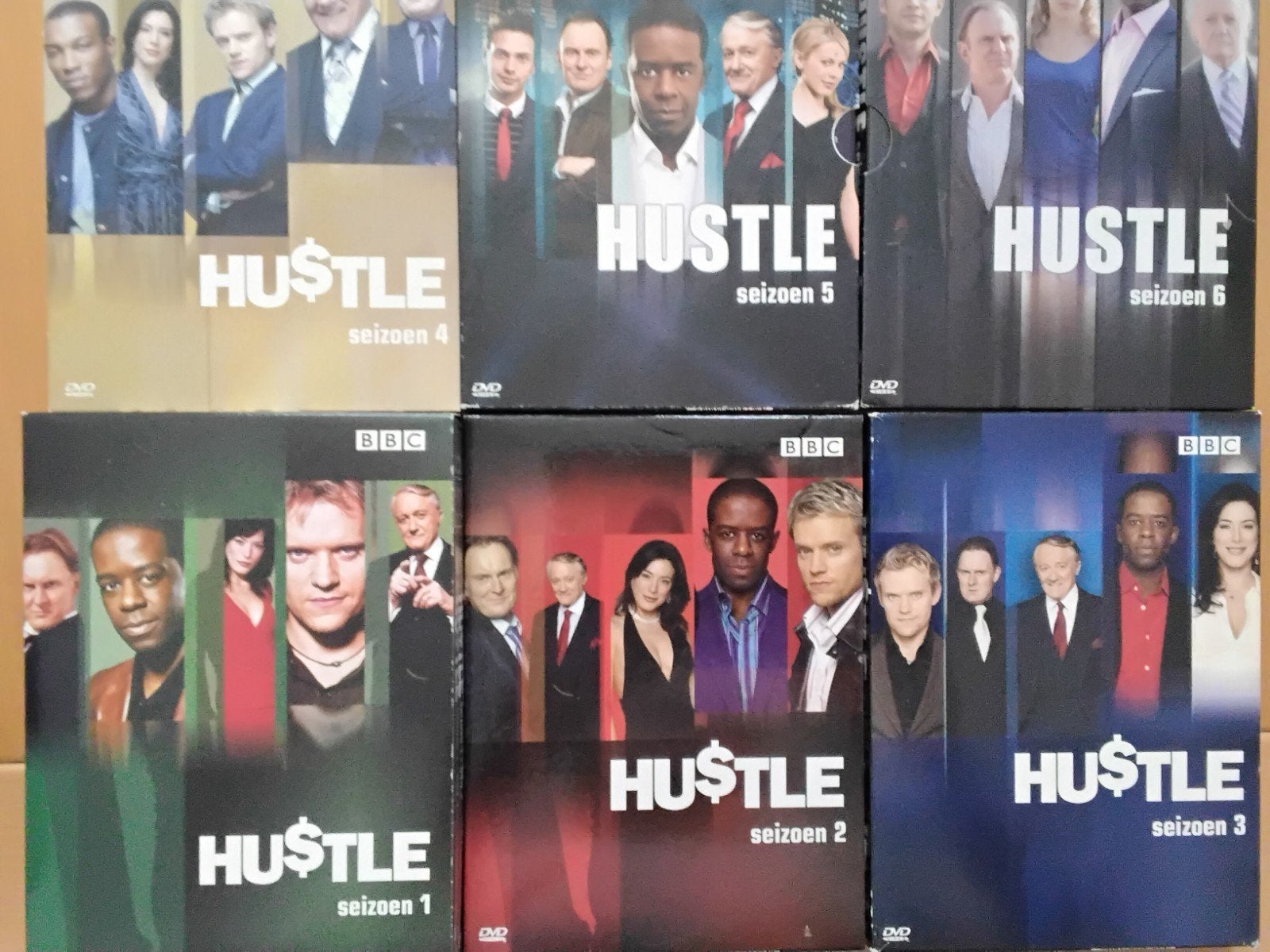 Complete serie HU$TLE, Cd's en Dvd's, Dvd's | Tv en Series, Alle leeftijden, Ophalen of Verzenden, Zo goed als nieuw, Komedie