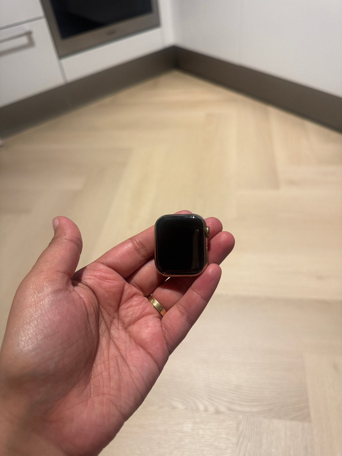 Apple watch series 7 41mm Gold stainless steel, Zwart, IOS, Ophalen of Verzenden, Zo goed als nieuw