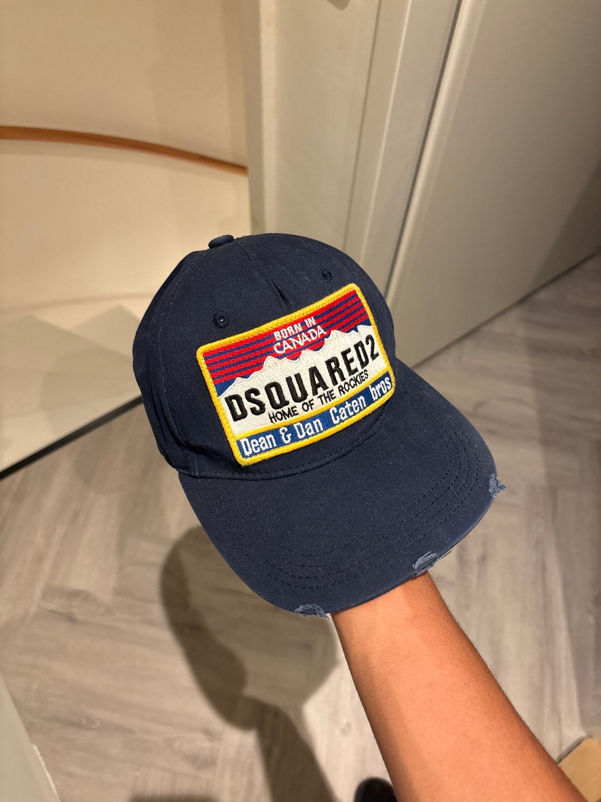 Dsquared2 Pet - Donkerblauw met Born in Canada patch, Verzenden, Gedragen, One size fits all, Pet
