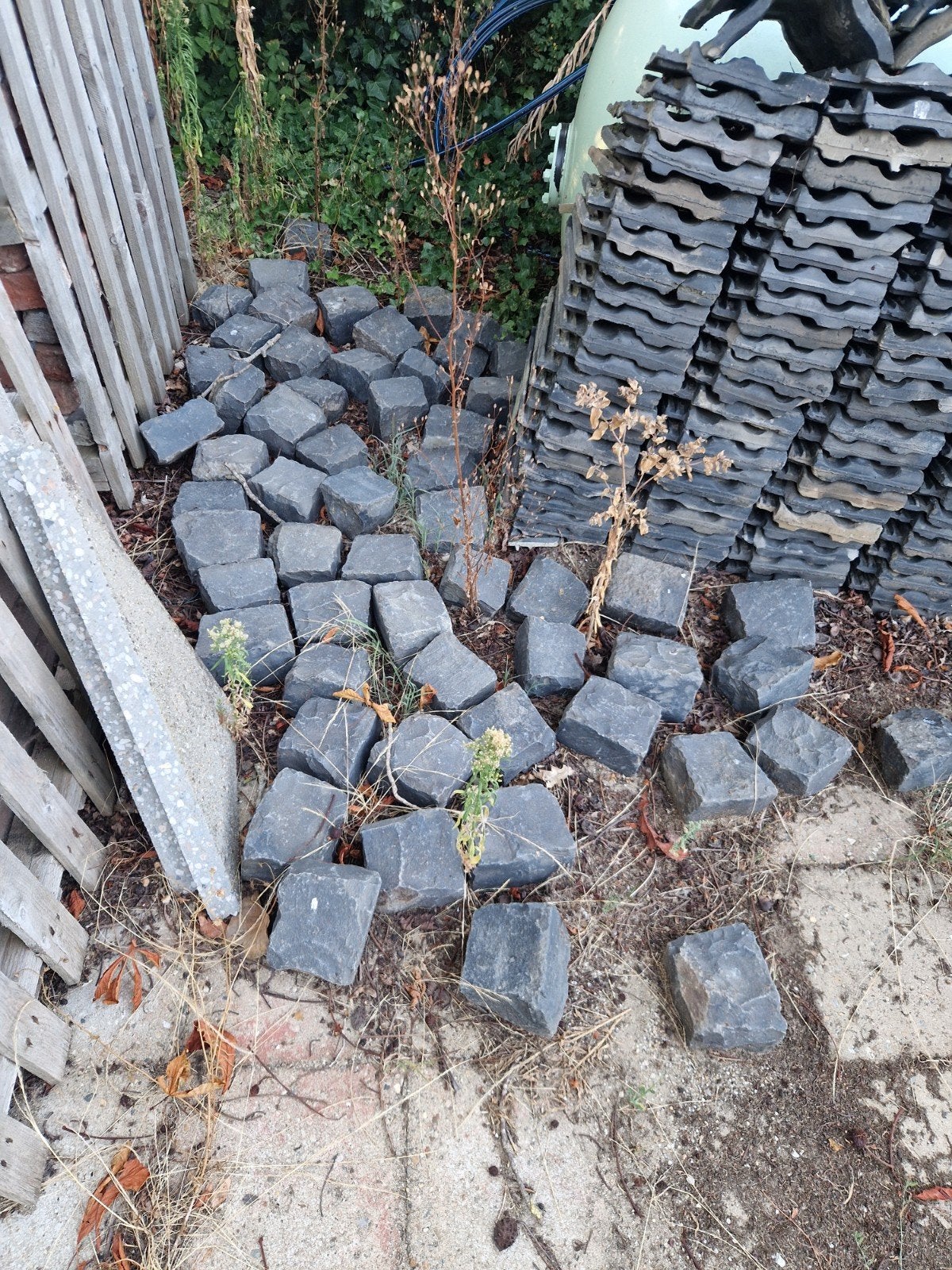 basalt keien, Tuin en Terras, Grind, Keien en Split, Ophalen, Zo goed als nieuw, Kei, Basalt