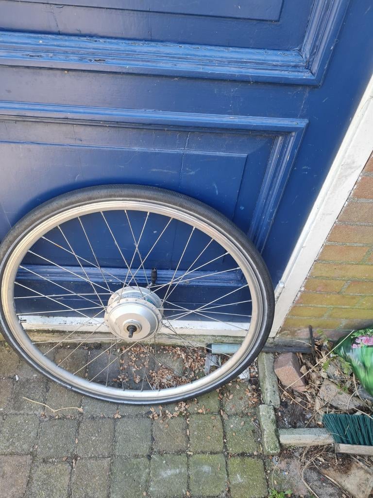 Voorwiel met motor 24V 28 inch 250W tranzX, Fietsen en Brommers, Fietsonderdelen, Gebruikt, Ophalen of Verzenden, Aluminium, Elektrische fiets