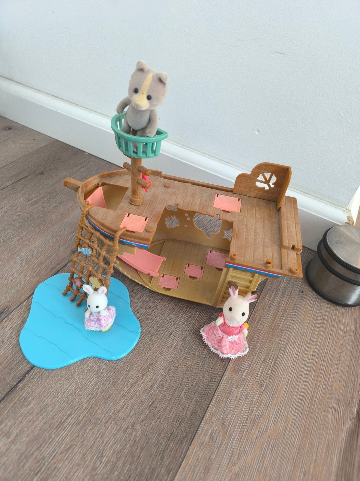 Sylvanian Families Piratenschip met figuren, Ophalen of Verzenden, Gebruikt, Jongen of Meisje