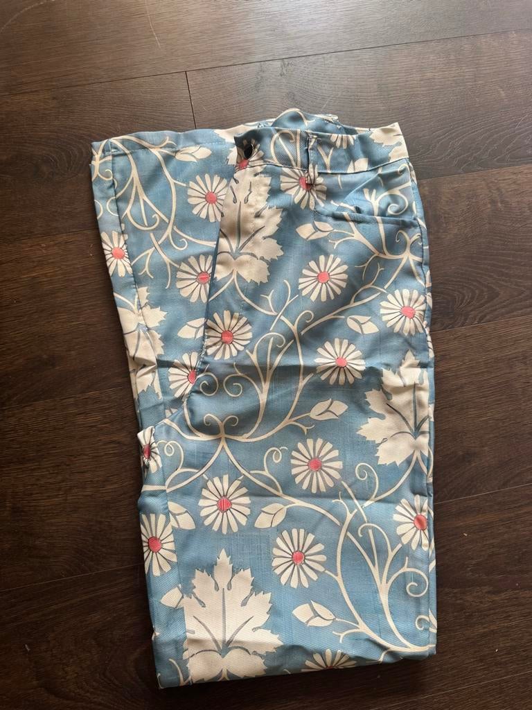 Lichtblauwe flared broek met bloemenprint -wide leg, Kleding | Dames, Ophalen of Verzenden, Zo goed als nieuw, Blauw, Lang