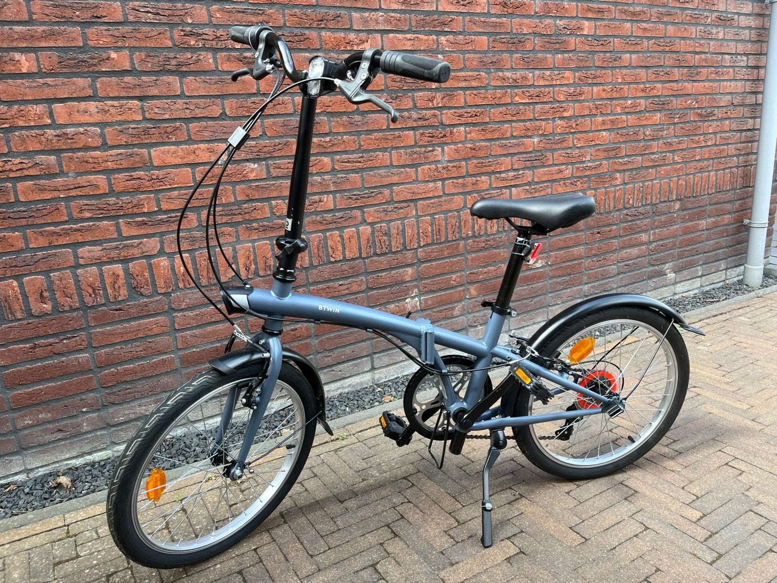 Vouwfiets BTWIN Fold 120, als nieuw! Ca 20km mee gefietst, Fietsen en Brommers, Fietsen | Vouwfietsen, 20 inch of meer, Velgrem