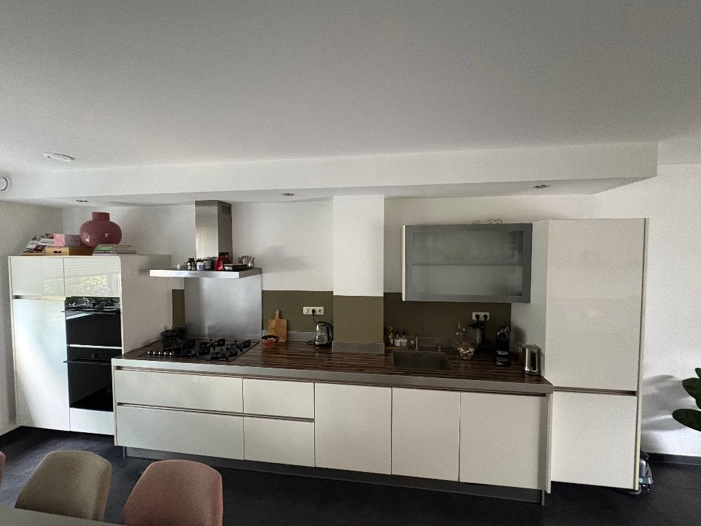 Hoogglans witte rechte keuken, Ophalen, Gebruikt, Wit, Enkelwandige keuken
