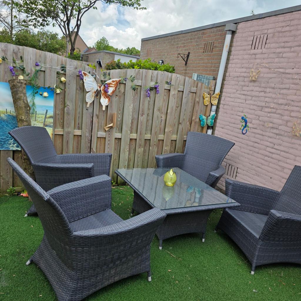 Lounge stoelen met kussens, Tuin en Terras, Ophalen, 4 zitplaatsen, Gebruikt, Loungeset