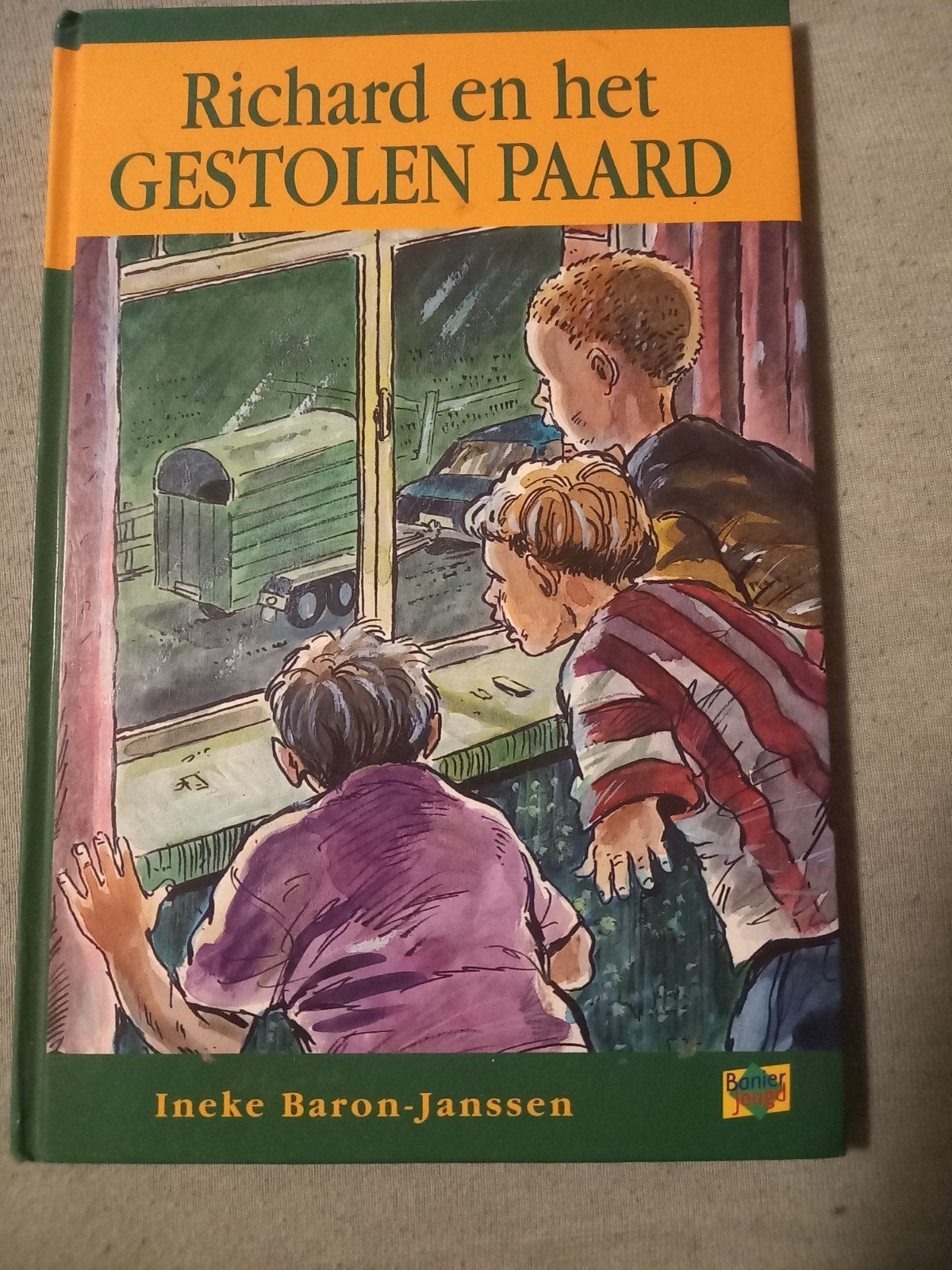 Richard en het Gestolen Paard - Ineke Baron-Janssen, Ophalen of Verzenden, Gelezen, Ineke Baron-Janssen, Fictie