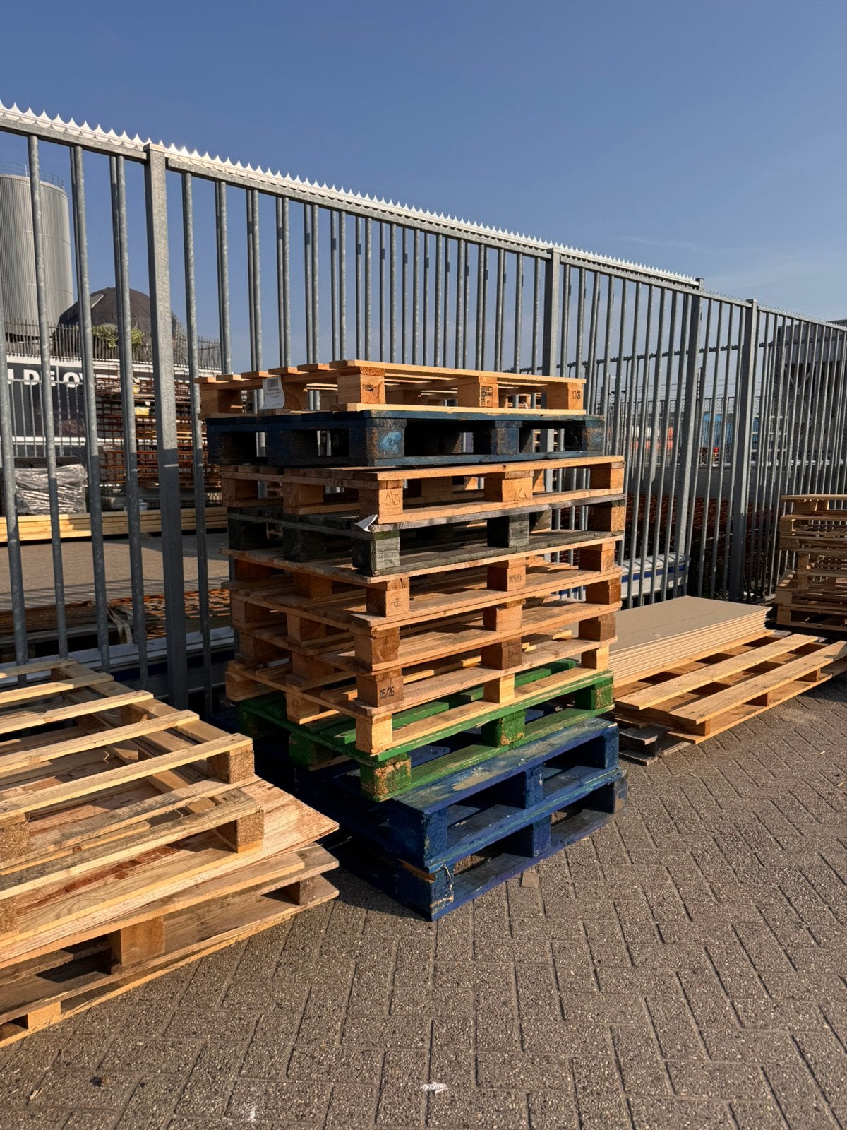 GRATIS PALLETS, Minder dan 3 m³, Ophalen