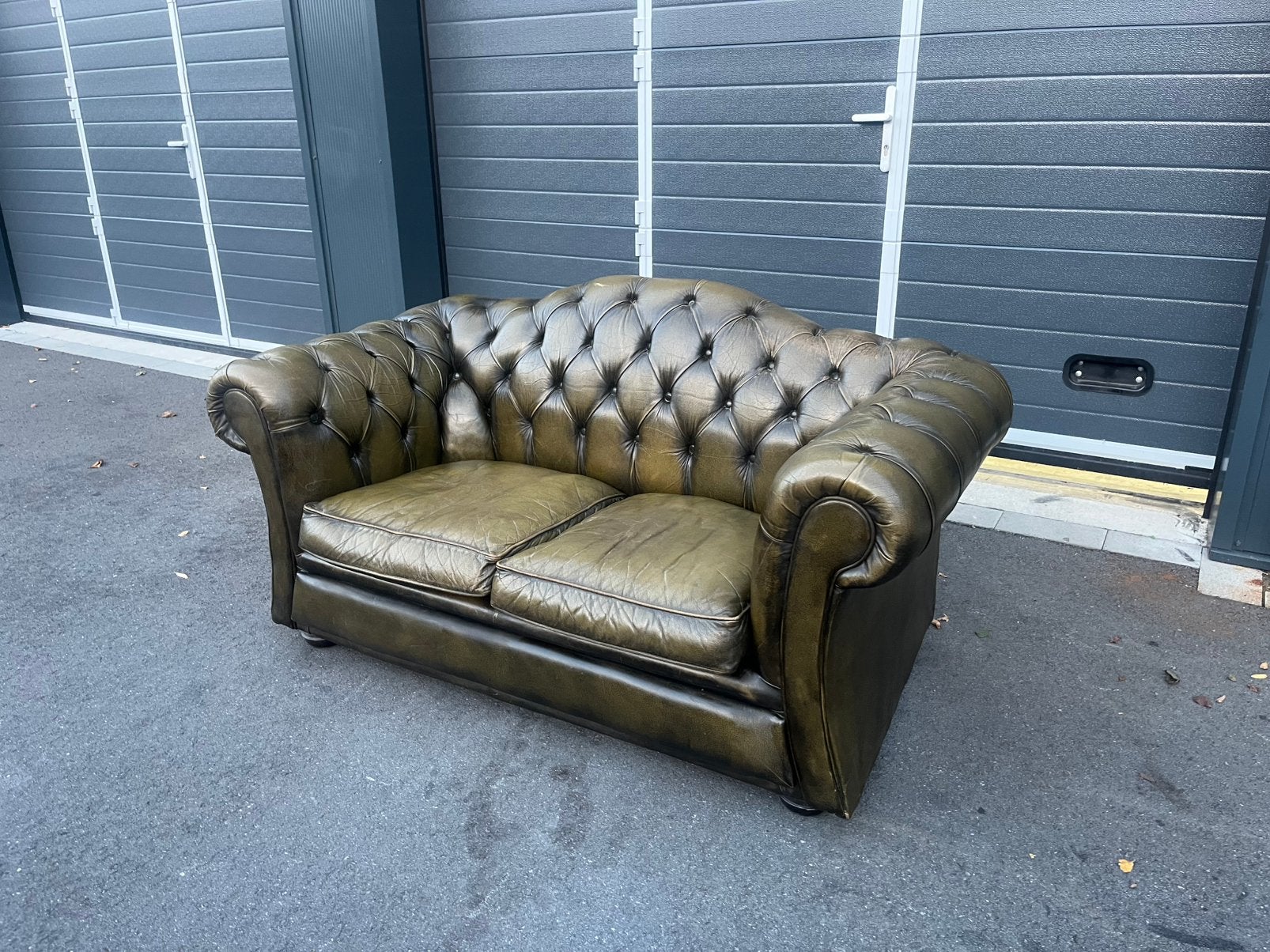 Chesterfield bank, Huis en Inrichting, Gebruikt, Hout, 150 tot 200 cm, Tweepersoons