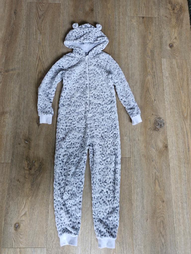 Leopard print onesie met oortjes - Maat 140, Ophalen of Verzenden, Jongen of Meisje